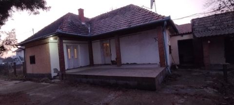 Eladó Ház 2760 Nagykáta 2760 Nagykáta, Csendes