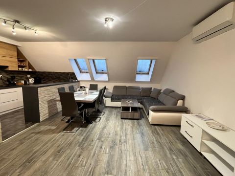 Kiadó Lakás 1152 Budapest 15. kerület Rákos út