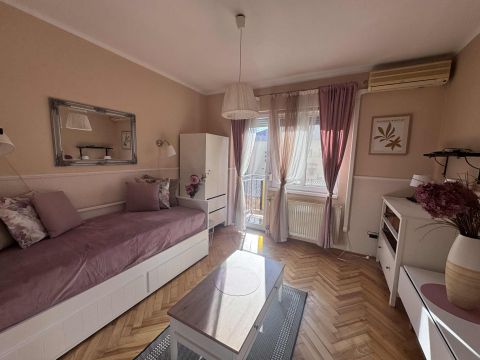 Eladó Lakás 7621 Pécs 