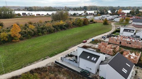 Eladó Lakás 2300 Ráckeve , Ráckevén a strand közelében újépítésű lakás eladó!
