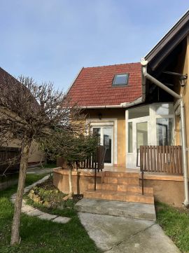 Eladó Ház 5100 Jászberény , Kórház vonzásában