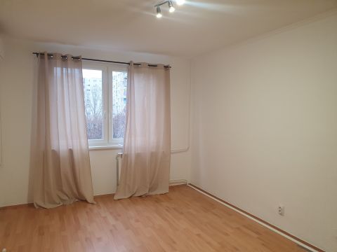 Kiadó Lakás 1041 Budapest 4. kerület 