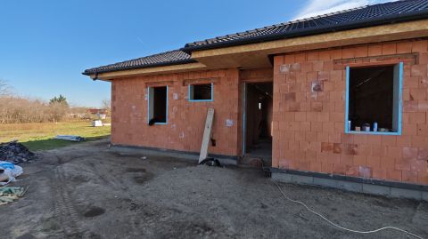 Eladó Ház 6000 Kecskemét , Alsószéktó