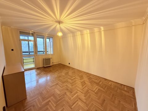 Eladó Lakás 1214 Budapest 21. kerület CSEPEL-ERDŐSOR - 2. EMELETI, 4 SZOBÁS, JÓ ÁLLAPOTÚ LAKÁS 