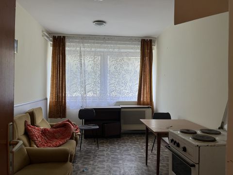 Kiadó Ház 7133 Fadd 