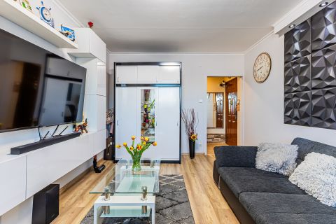 Eladó Lakás 1157 Budapest 15. kerület 