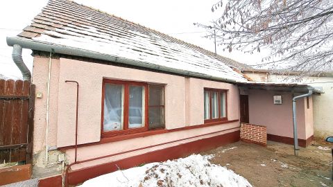 Eladó Ház 2230 Gyömrő , Téglaház közel a központhoz Gyömrőn