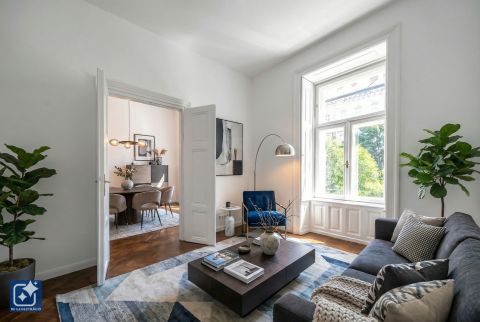 Eladó Lakás 1054 Budapest 5. kerület 