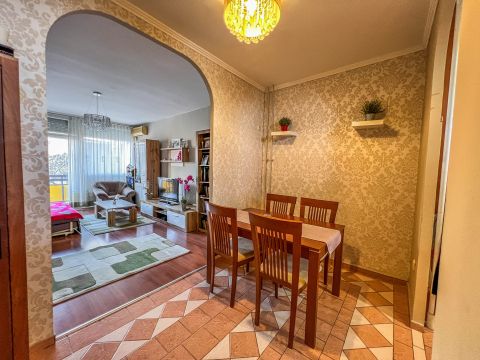 Eladó Lakás 1203 Budapest 20. kerület , Városközpontban, kiváló ellátottsággal és közlekedéssel