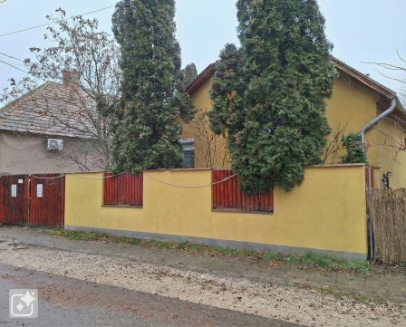 Eladó Ház 2477 Vereb 