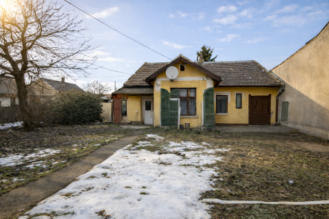 Eladó Ház 1196 Budapest 19. kerület  Kispest kedvelt részén, csendes mellékutcában