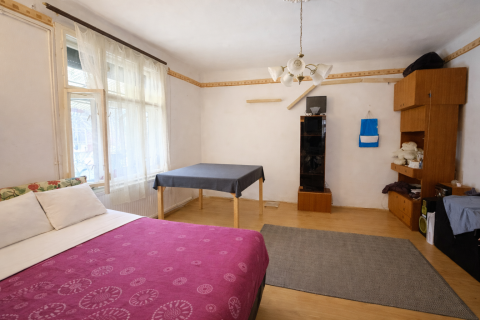 Eladó Ház 1196 Budapest 19. kerület ,  Kispest kedvelt részén, csendes mellékutcában