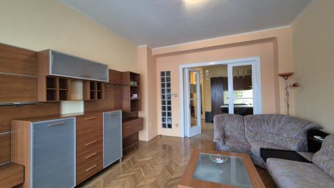 Eladó Lakás 1032 Budapest 3. kerület 