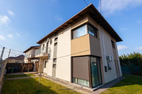 Eladó Ház 1182 Budapest 18. kerület 