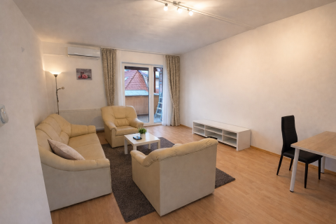 Eladó Lakás 2120 Dunakeszi 