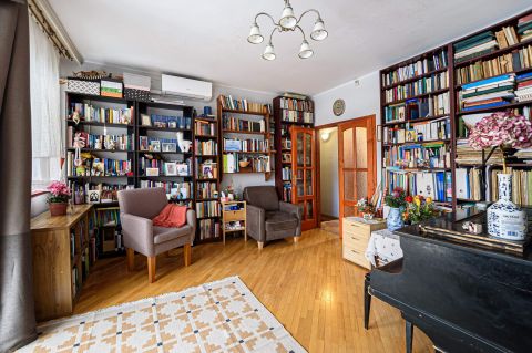 Eladó Lakás 1022 Budapest 2. kerület 