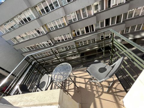 Eladó Lakás 1024 Budapest 2. kerület 