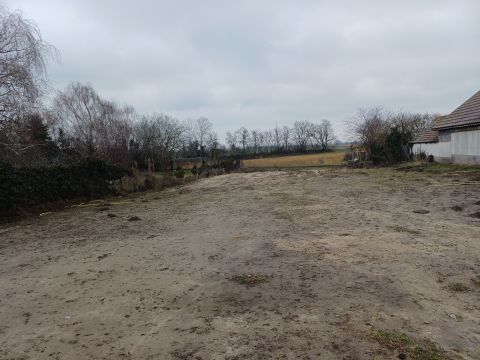 Eladó Ház 2338 Áporka Ikerház hátsó lakás