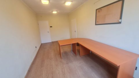 Kiadó Iroda 8900 Zalaegerszeg 