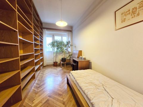 Eladó Lakás 1015 Budapest 1. kerület 