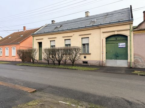 Eladó Ház 9900 Körmend 