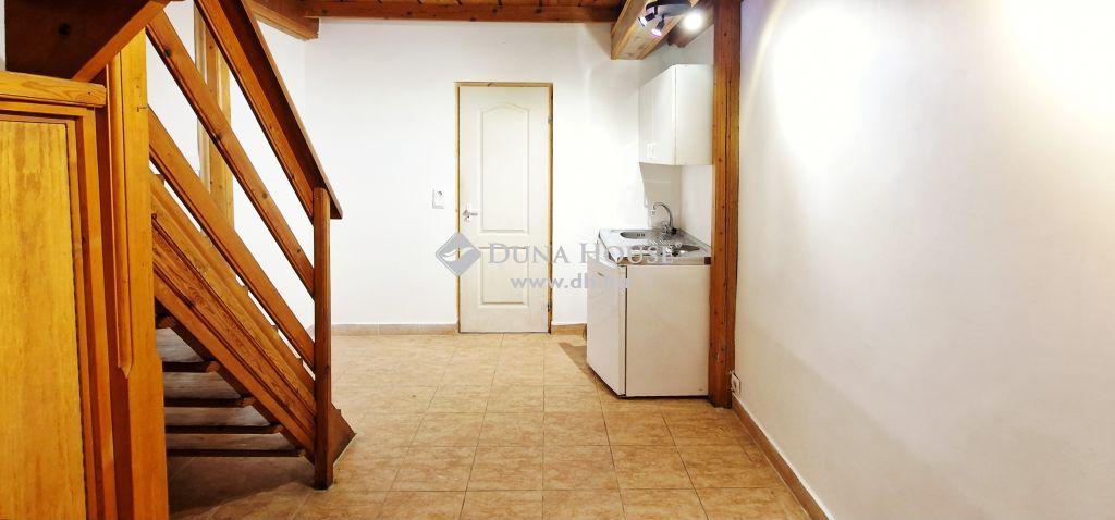 1055 Budapest 5. kerület , Lipótváros — 1/17