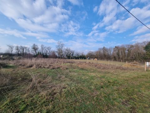 Eladó Telek 8183 Papkeszi , Építési telek a Balatontól 10 km-re