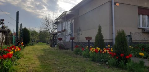 Eladó Ház 2687 Bercel , Baross út