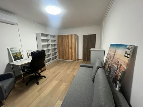 Kiadó Lakás 1149 Budapest 14. kerület Pillangó Park 2 METRO közelében