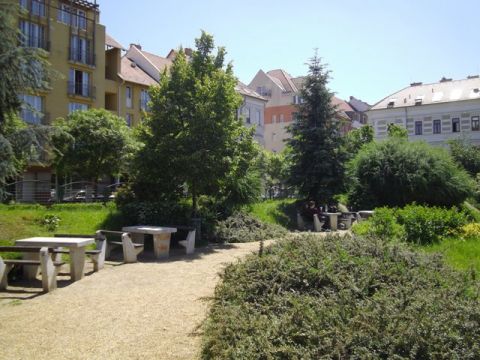 Eladó Lakás 1094 Budapest 9. kerület 