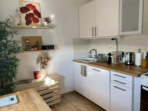 Eladó Lakás 1083 Budapest 8. kerület 