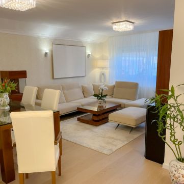 Kiadó Lakás 1038 Budapest 3. kerület CSILLAGHEGYEN NAPPALI 3 HÁLÓS, BERENDEZETT, ERKÉLYES LAKÁS!