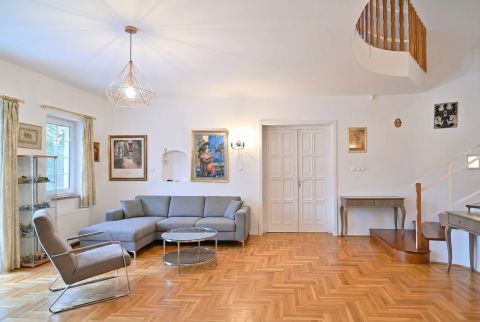 Eladó Ház 2089 Telki 