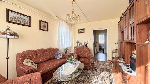 Eladó Lakás 1193 Budapest 19. kerület 