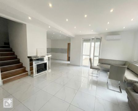 Eladó Lakás 1047 Budapest 4. kerület 4.kerület csendes kertvárosi részén, újszerű ingatlan eladó!