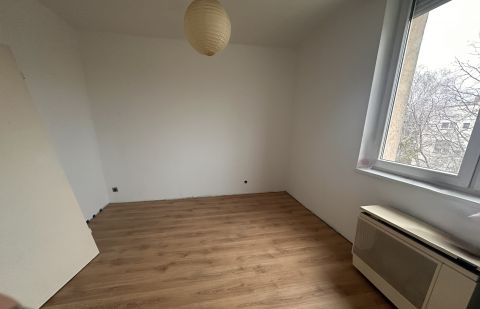 Eladó Lakás 6000 Kecskemét Kedvelt részen felújított tégla lakás