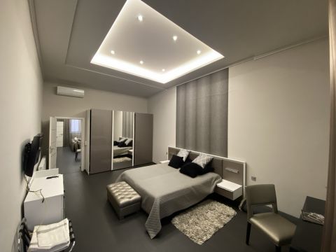 Eladó Lakás 1061 Budapest 6. kerület 