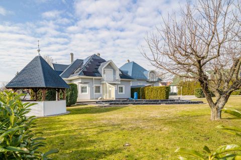 Eladó Ház 8315 Gyenesdiás 