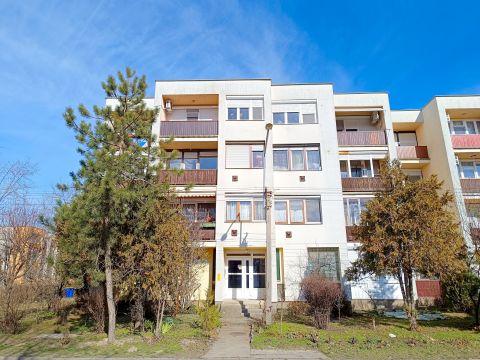 Eladó Lakás 6000 Kecskemét , Csokor utcán 2 szobás lakás garázzsal az árban