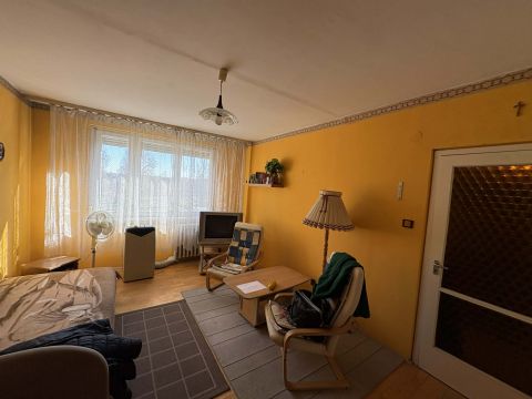 Eladó Lakás 1181 Budapest 18. kerület 1181 Budapest 18. kerület Havanna lakótelep