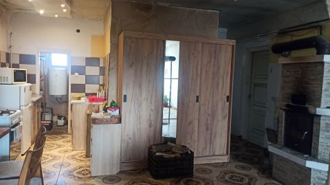 Eladó Ház 2451 Ercsi , Egyszintes, akár kétgenerációnak is 