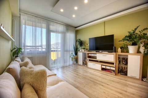 Eladó Lakás 2040 Budaörs , Panorámás lakás eladó