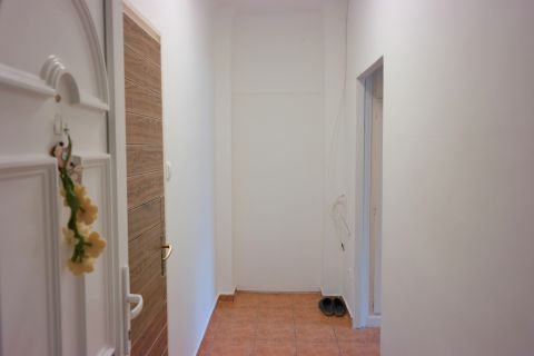 Eladó Lakás 1201 Budapest 20. kerület Szép állapotú, egy szobás, parkra néző ingatlan