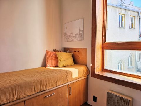 Eladó Lakás 1111 Budapest 11. kerület Lágymányoson, tetőtér beépítéssel bővíthető otthon!