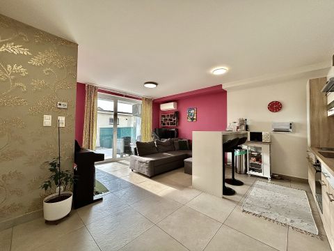 Eladó Lakás 9064 Vámosszabadi 