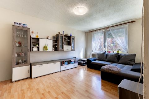 Eladó Lakás 1181 Budapest 18. kerület , Havanna ltp.-n, 2. emeleti, 59 nm-es, 1+2 félszobás lakás