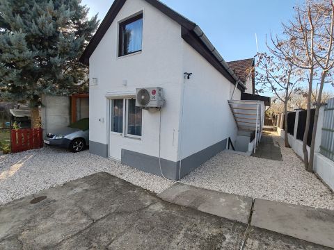 Kiadó Ház 1131 Budapest 13. kerület , Gyermek tér