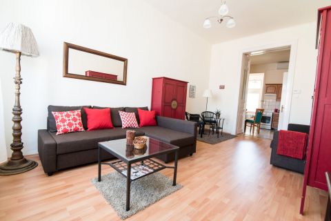 Eladó Lakás 1027 Budapest 2. kerület 