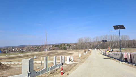 Eladó Telek 2117 Isaszeg , Zöldövezeti, közművesített telkek 