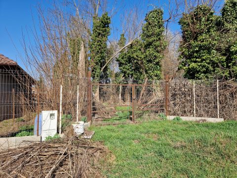 Eladó Telek 2213 Monorierdő , Monorierdőn szép utcában, erdő közelében eladó LKE1 telek